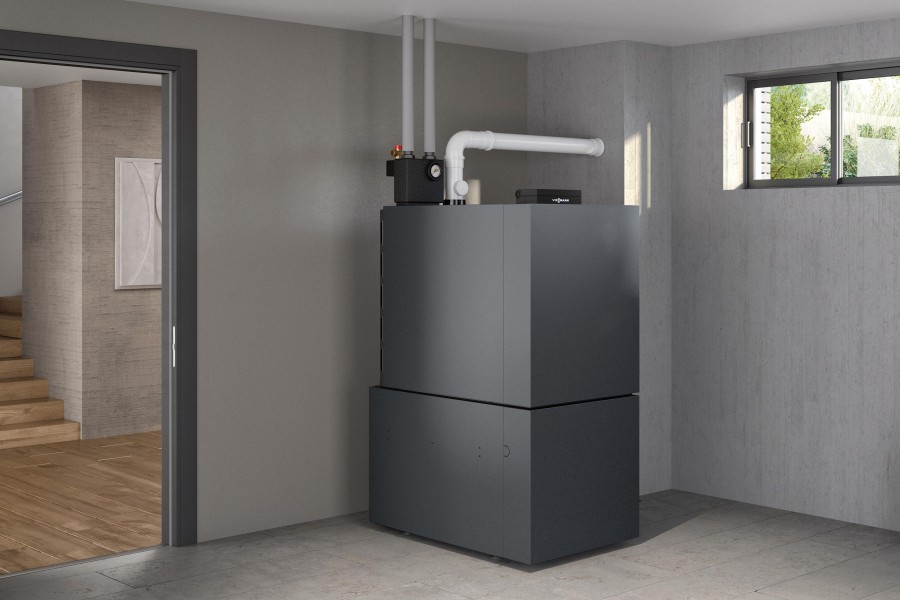 Modern und wertig ist das Design des neuen Vitoladens 300-C. Ein untergestellter Warmwasserspeicher mit 130, 160 oder 200 l Inhalt im gleichen Look vervollständigt die kompakte Anlage. Quelle: Viessmann