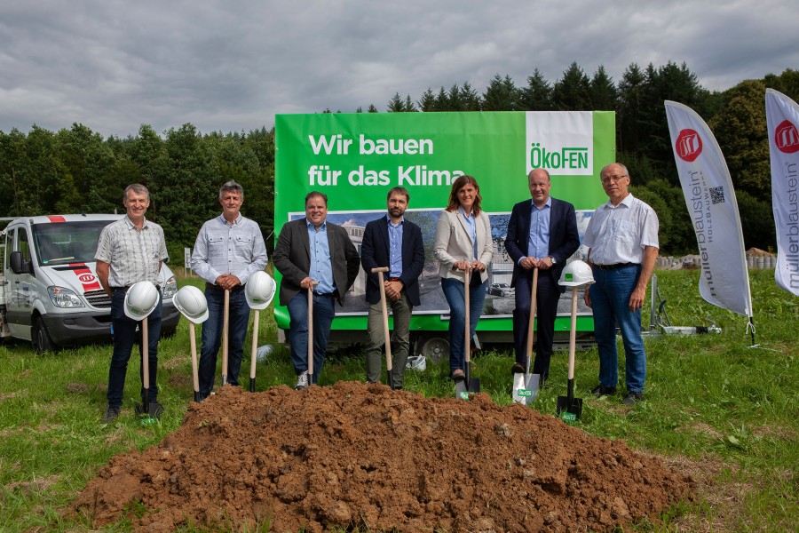 Spatenstich für Halle 3 des Logistikzentrums. Foto: ÖkoFEN