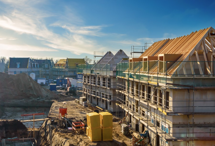 Im Wohnungsbau wuchs der Umsatz nominal um nur 1,6%, klagt der Zentralverband des deutschen Baugewerbes. Bild: stock.adobe.com/Lichtwolke99