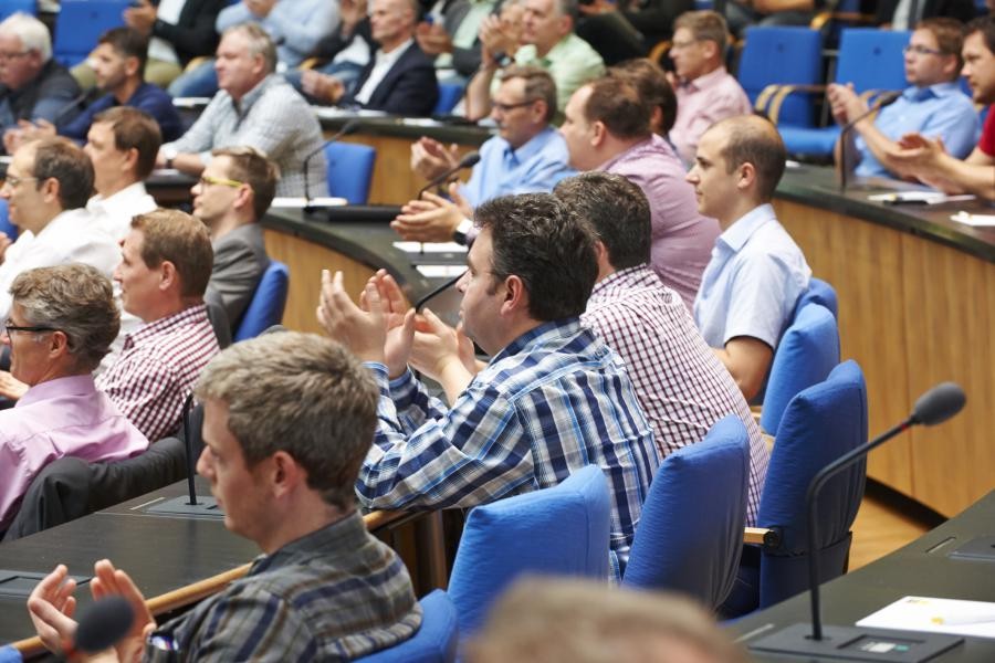 Wie hier in Bonn waren die über 3.500 teilnehmenden TGA-Experten mit Inhalten und Referenten der 14 Viega- Fachsymposien „Planen in 360°“ sehr zufrieden. Aufgrund der großen Nachfrage wird im März in Österreich ein weiterer Termin angeboten. Bild: Viega