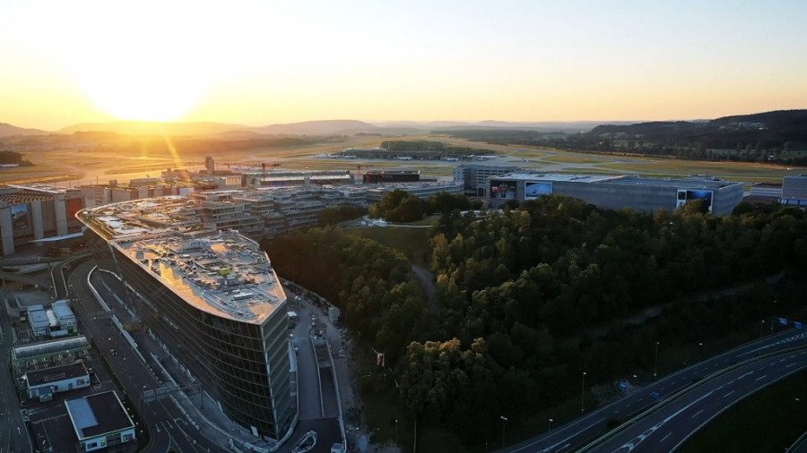 Siemens verbaute über 30.000 Komponenten für die Gebäude- und Energietechnik des riesigen Gebäudekomplexes. Quelle: Siemens