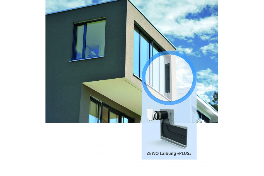 ZEWO Laibung Plus ist eine neue Einbaulösung für die dezentrale Lüftung an Fensterlaibungen. Von außen ist von dem Lüftungssystem nur ein unauffälliges Gitter zu sehen. Quelle: Zewotherm