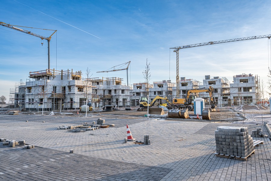Neu bauen mit Zinsverbilligung im Programm Klimafreundlicher Neubau. Quelle: stock.adobe.com/Georg